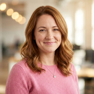 Foto de perfil de Emily Watson, responsable del área de Atención al Cliente en Mercado Capitalum